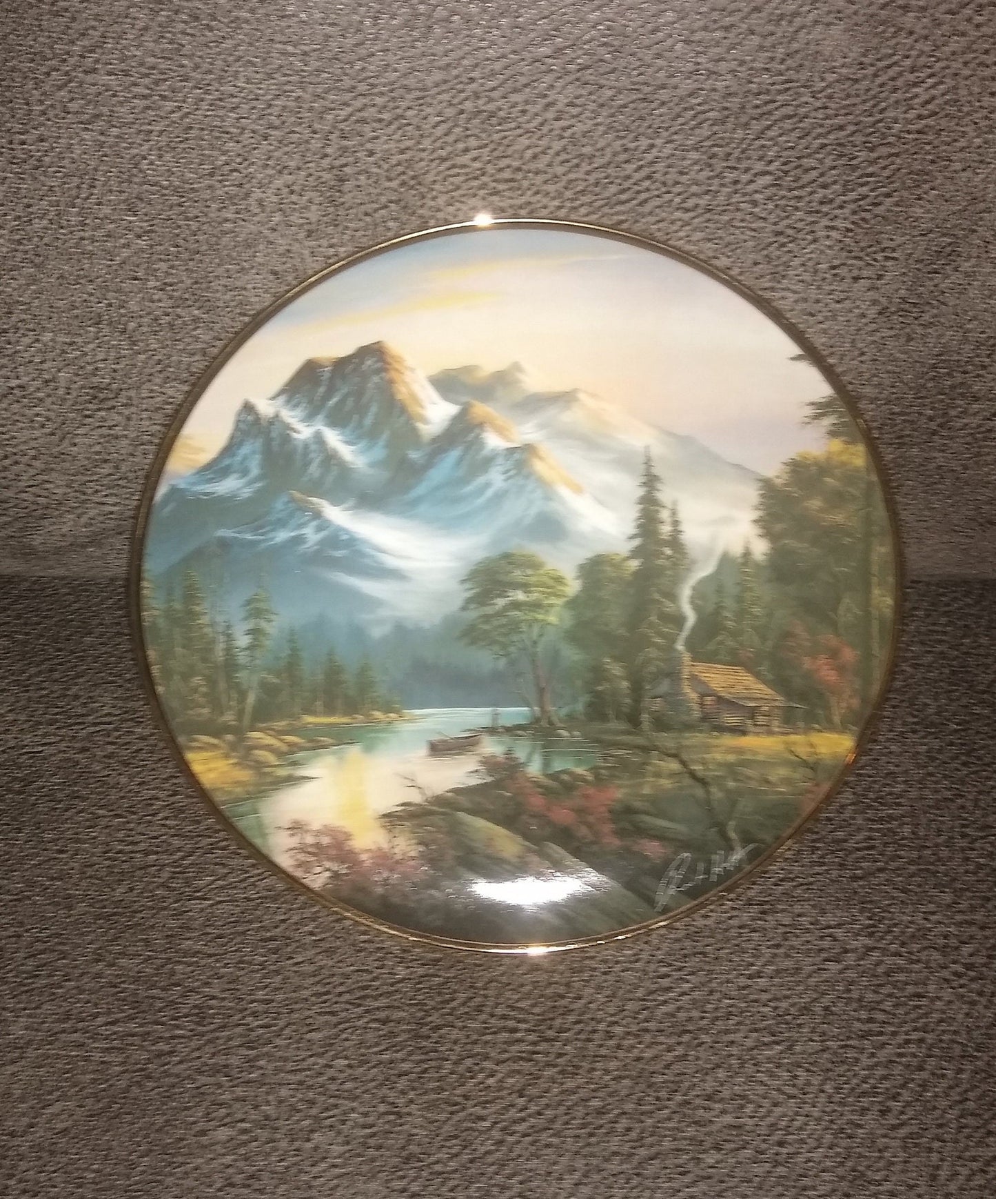 Franklin Mint Heirloom Plate. A Plate Featuring A  Mountain Retreat  With Scenic Mountains In The Background. Created By Ron Huff In 1992.  