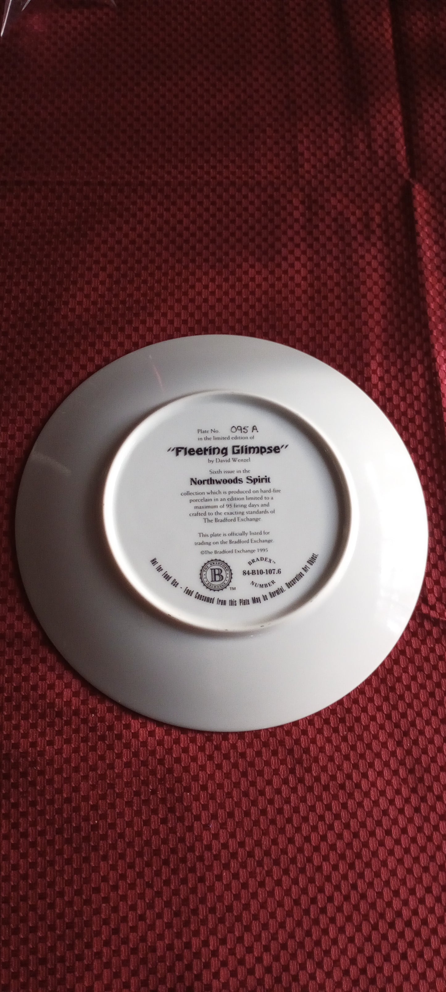 Vintage Wolf Plate 1995, Bradex