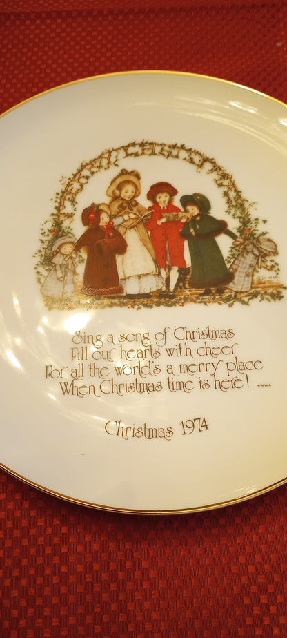 Holly Hobbies Christmas Song 1974 Plate