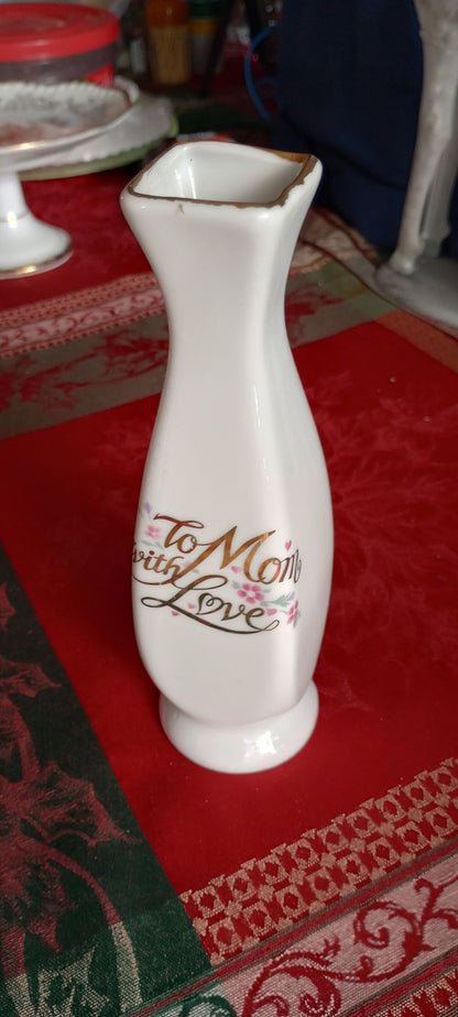 Vase Mom