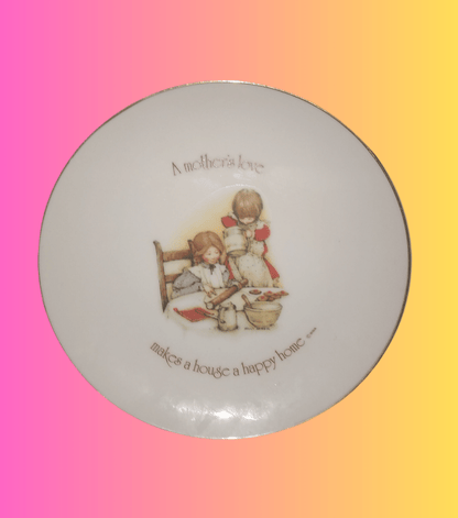 Lasting Memories Plate. A Mother's Love Makes A House A Happy Home Plate Featuring a Mother And Her Children. Plate Made in Japan. 