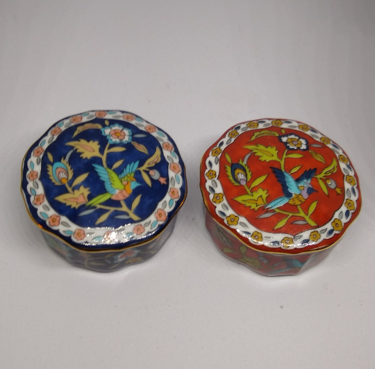 Silk Road, Hand Decorated, Bird porcelain trinket box / Flower trinket box / Art Deco / porcelain jewelry box / porcelain trinket box