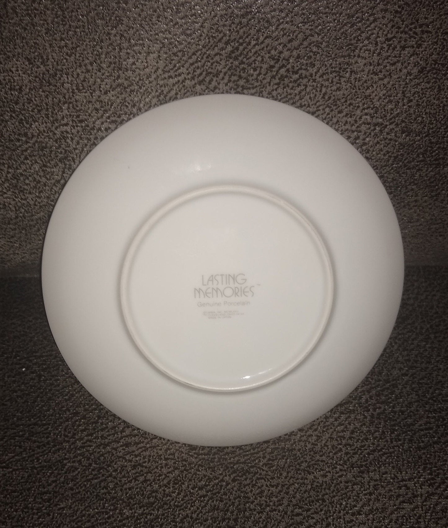 Lasting Memories, A Mother's Love Makes A House A Happy Home plate. Made in Japan.